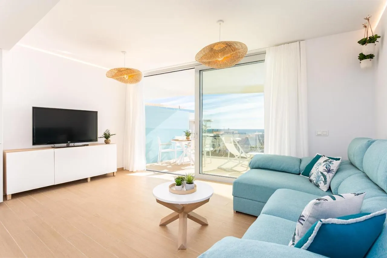 Ensuite Sea & Pool Views With Private Parking Fuengirola Apartamento