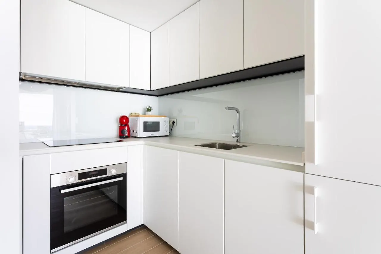 Ensuite Sea & Pool Views With Private Parking Fuengirola Apartamento